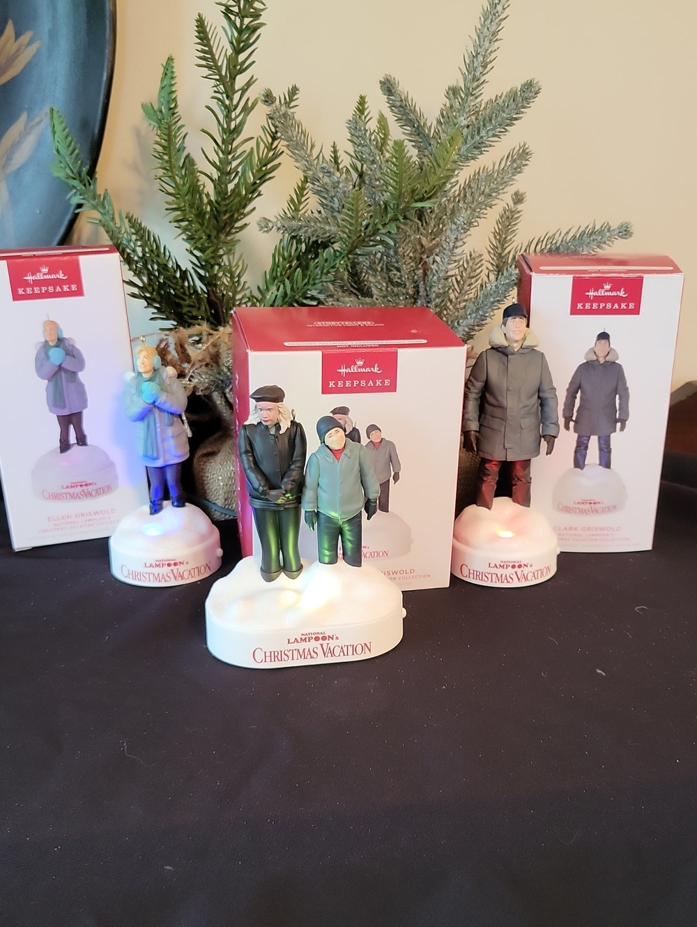 Hallmark Interactive Storytellers Christmas Vacation 3 Griswold Family Ornaments